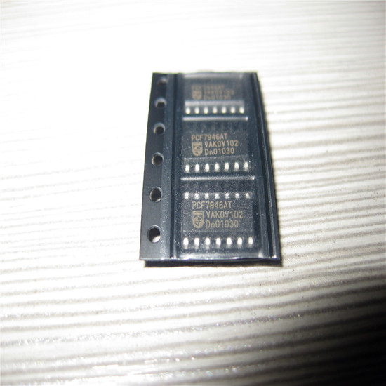 PCF7947AT Automobile remote control key board rapid wear IC